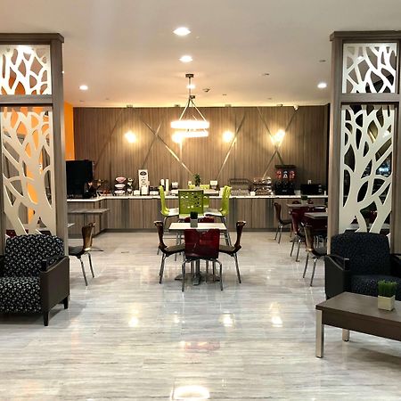 Hotel Baymont By Wyndham Houston Hobby Airport Exteriér fotografie